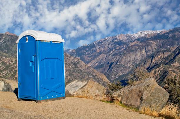 Portable Toilet Options We Offer in Diamond Springs, CA